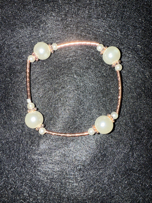 Pearl and rose gold blessing bracelet