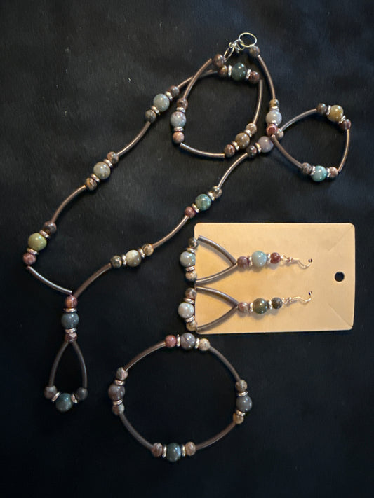 Brown beaded necklace set